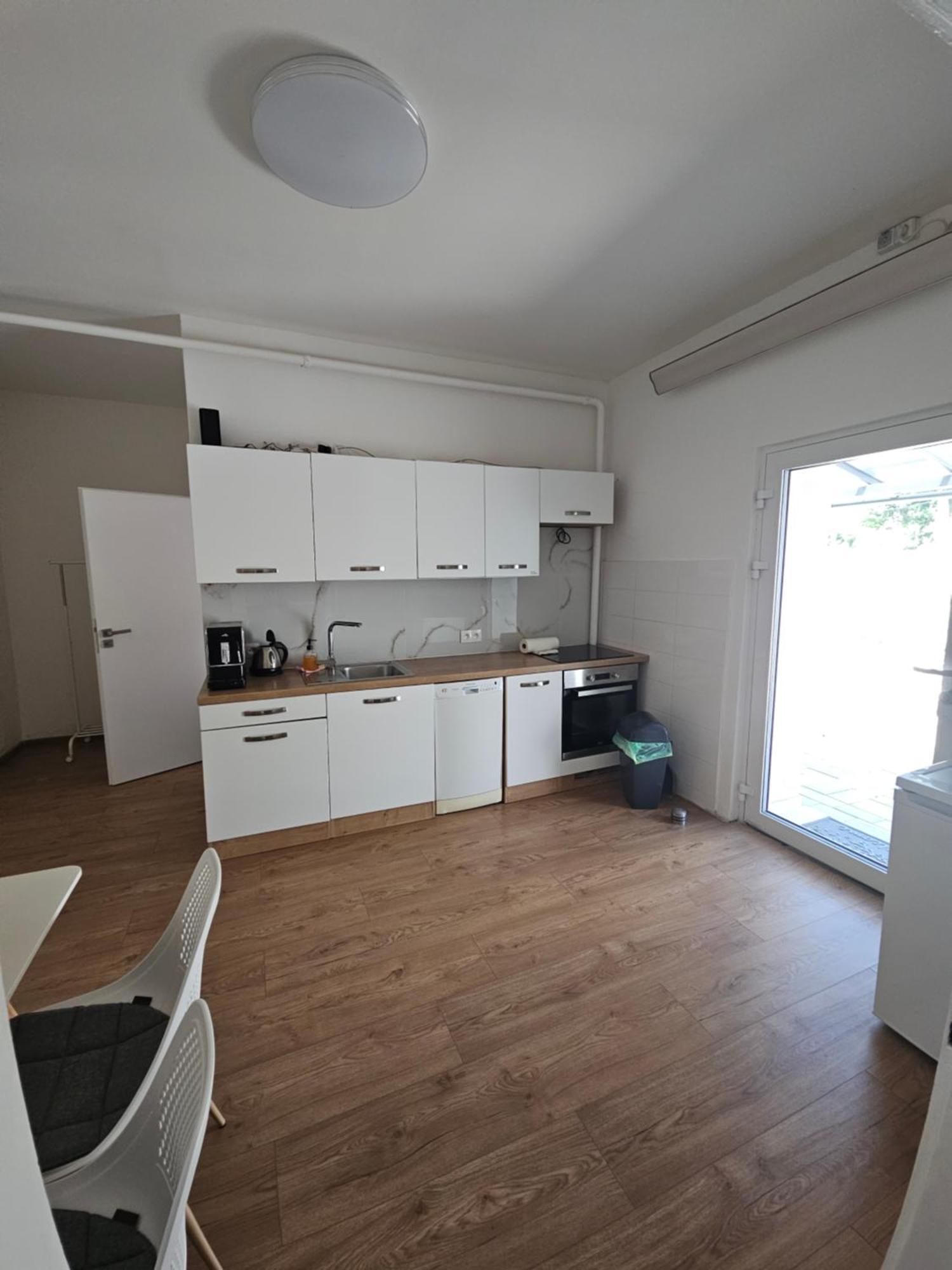 Apartmany Centro & Jacuzzi 皮耶什佳尼 外观 照片
