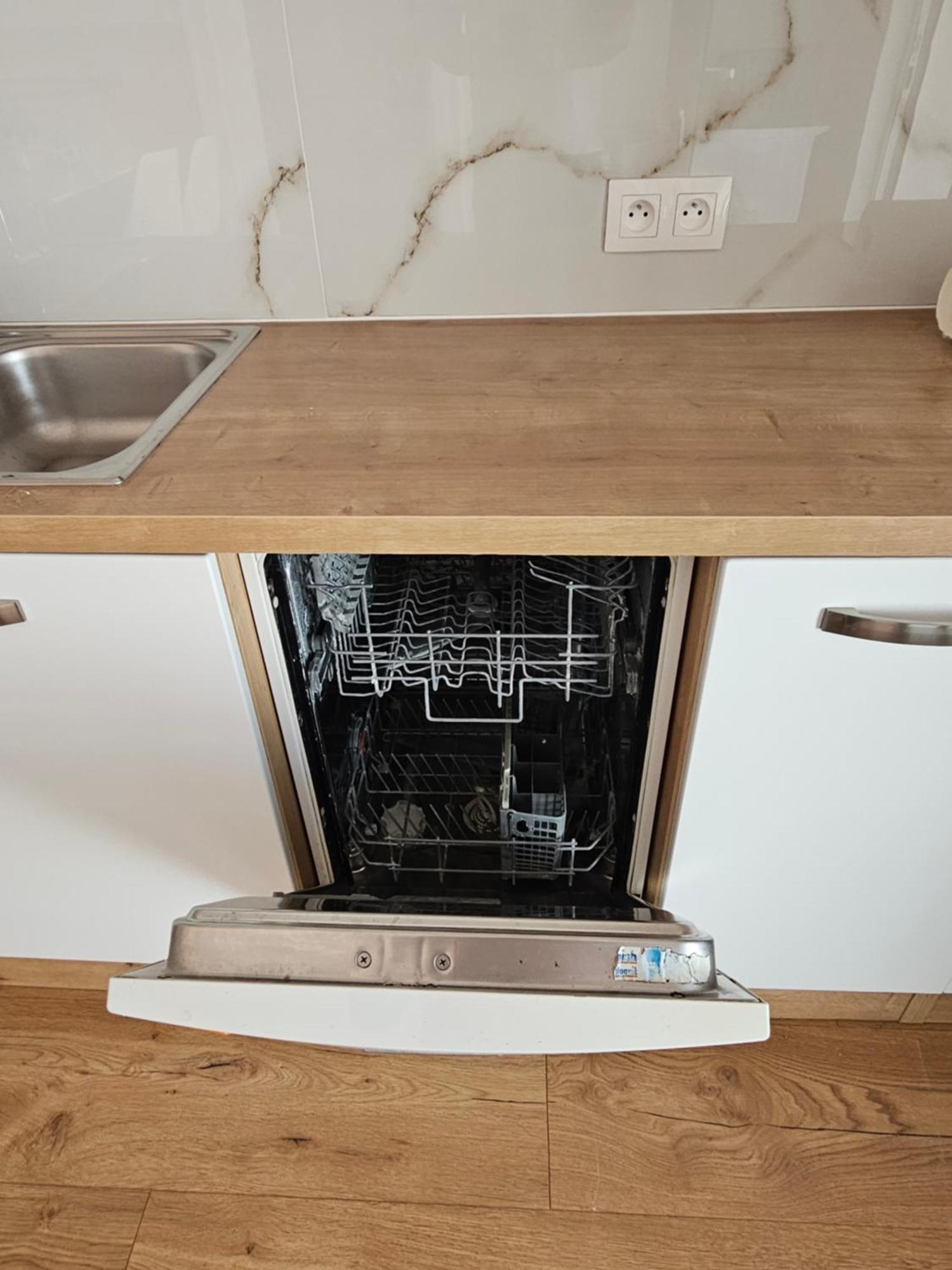 Apartmany Centro & Jacuzzi 皮耶什佳尼 外观 照片