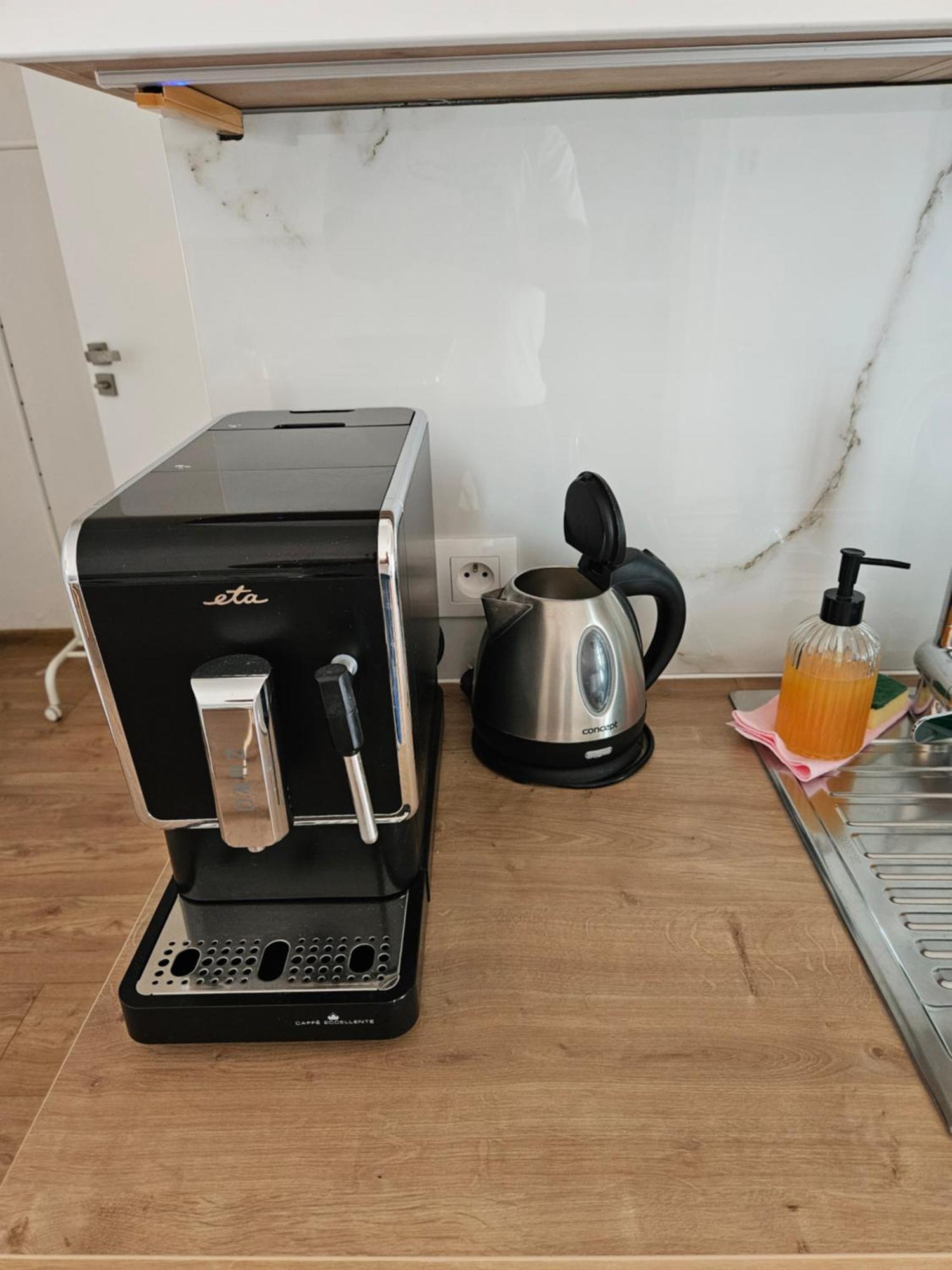 Apartmany Centro & Jacuzzi 皮耶什佳尼 外观 照片